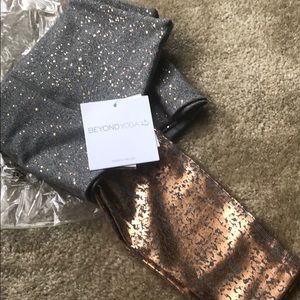 Beyond Yoga Alloy Midi Leggings - Size S